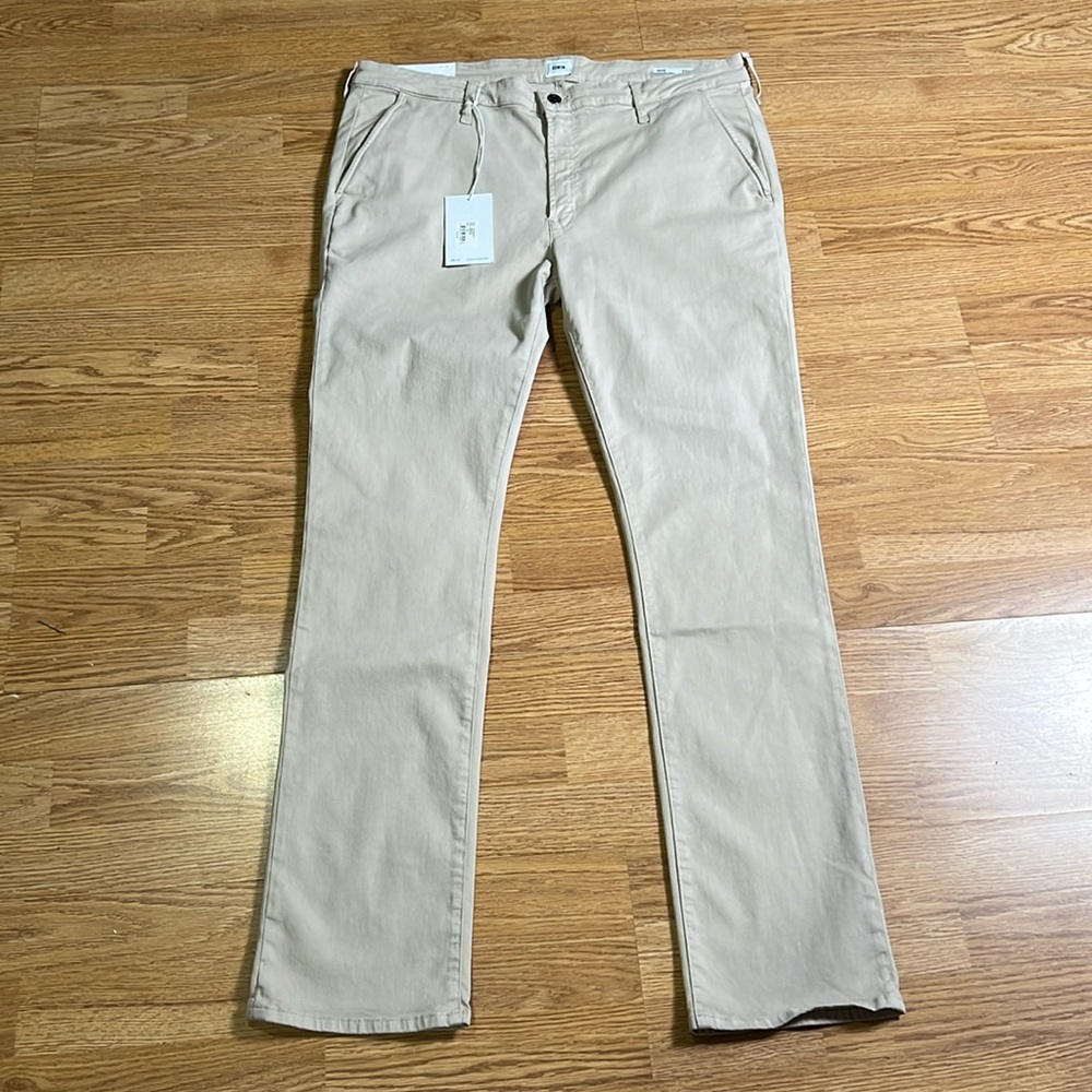 Edwin Mason Slim Chino Pants Men’s NWT Stone Color Moisture  Size 38 A564